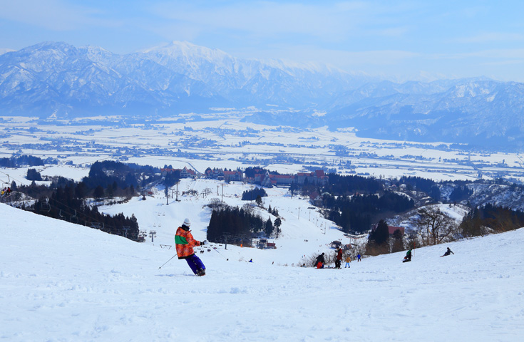 上越国際スキー場スキー＆スノーボード日帰りバスツアー